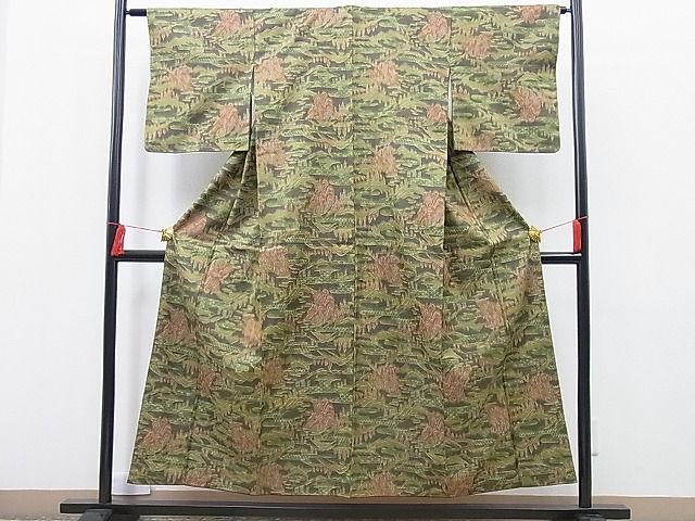 平和屋着物■上質なお召　エ霞遠山文　逸品　n-sx1097