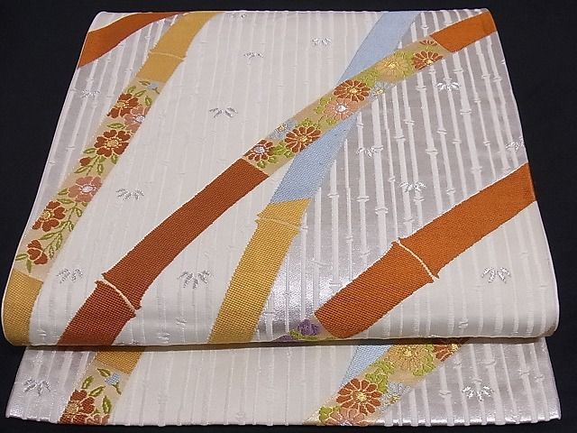 平和屋着物■六通柄袋帯 唐織 笹竹に花 金銀糸 正絹 逸品 A-sx6466