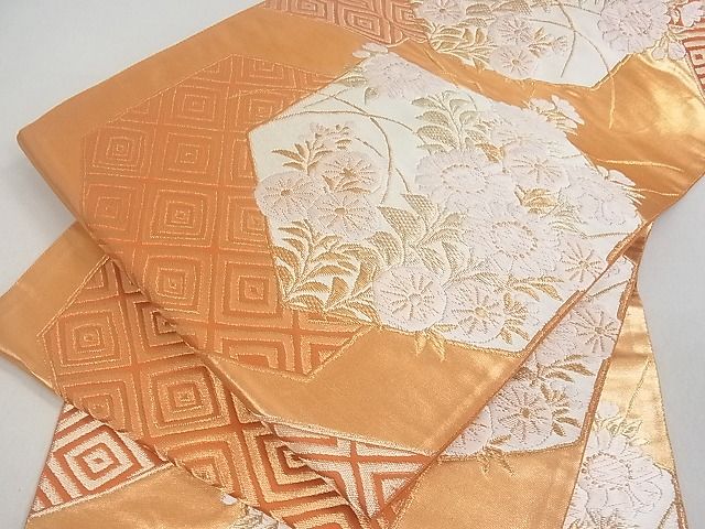 平和屋着物■六通柄袋帯 吉祥草花文 金糸 逸品 uw0663