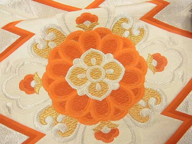 平和屋着物■西陣 六通柄袋帯 唐織 松皮菱花文 金銀糸 逸品 n-wb1123