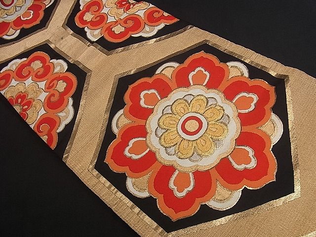平和屋着物■六通柄袋帯 唐織 亀甲花文 黒地 金銀糸 逸品 yk0766