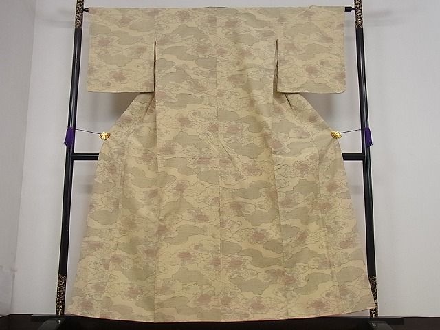 平和屋着物■上質な紬　雲重ね牡丹文　逸品　yyy2657