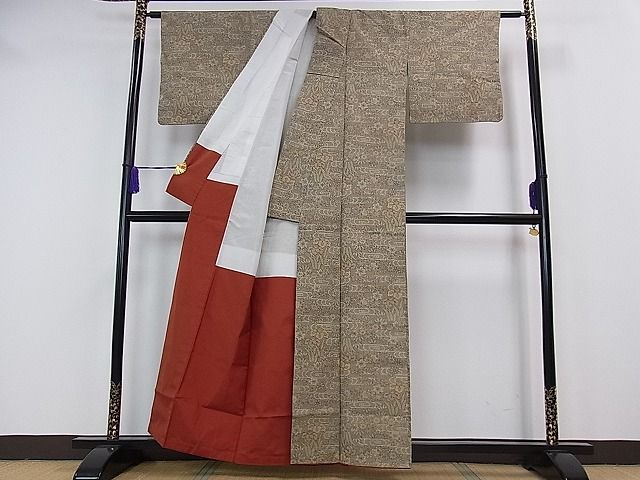平和屋着物■上質な紬　流水草花文　逸品　ze3957
