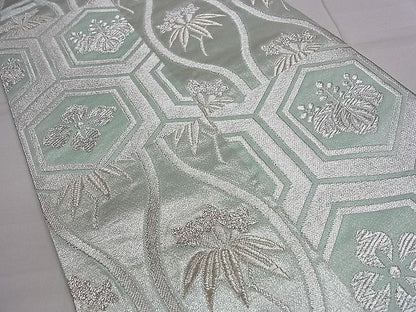平和屋着物■六通柄袋帯 変わり市松亀甲立涌花文 銀糸 逸品 ze5643