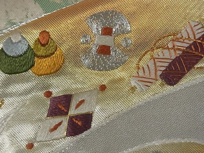 平和屋着物■六通太鼓柄袋帯　駒刺繍　扇面宝尽くし　金銀糸　逸品　zy0516