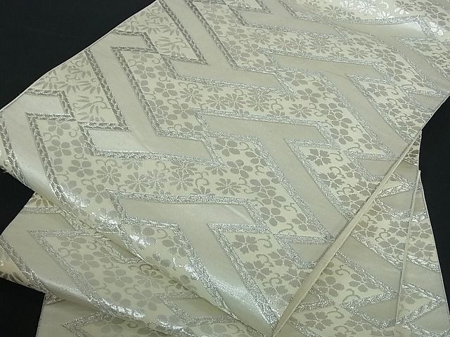 平和屋着物■六通柄袋帯 紗綾型花文 銀糸 逸品 zy0704